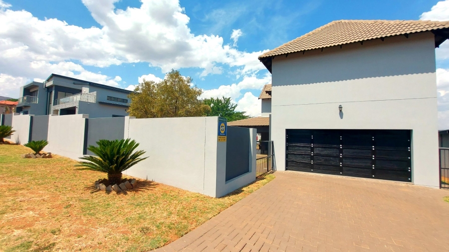 4 Bedroom Property for Sale in Melodie North West